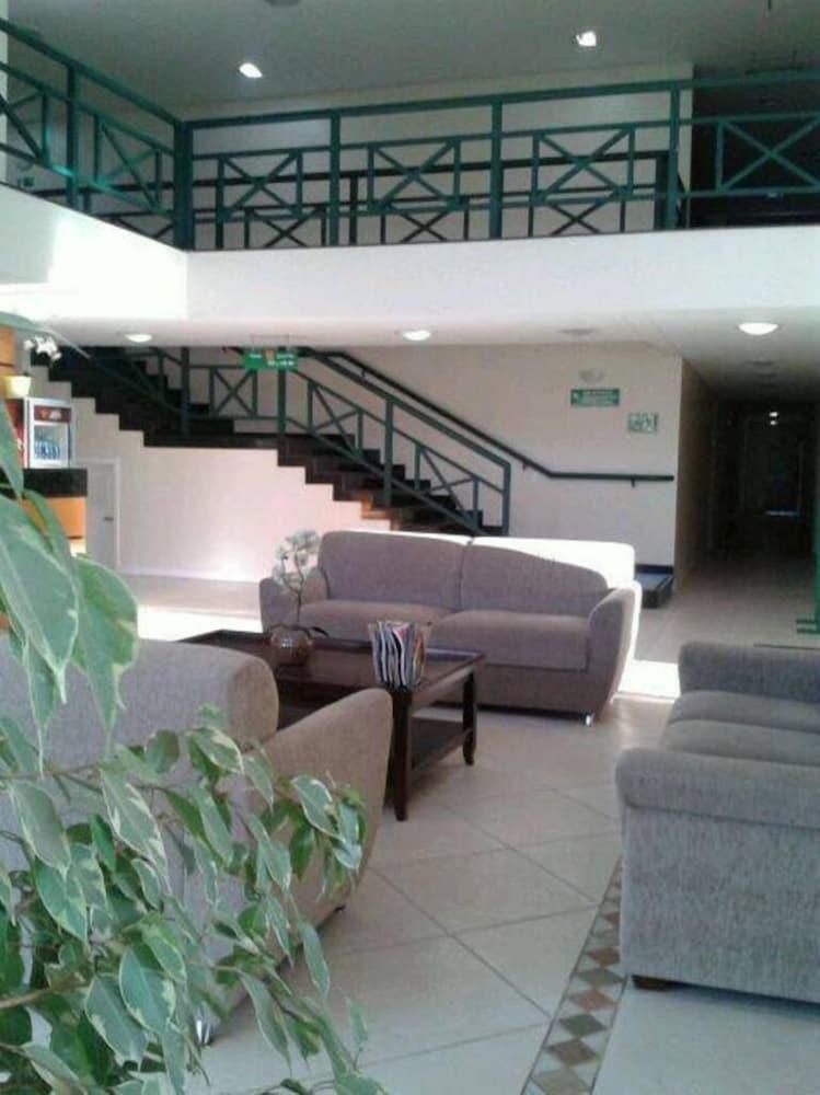 Hotel Harbor Self Graciosa 3*