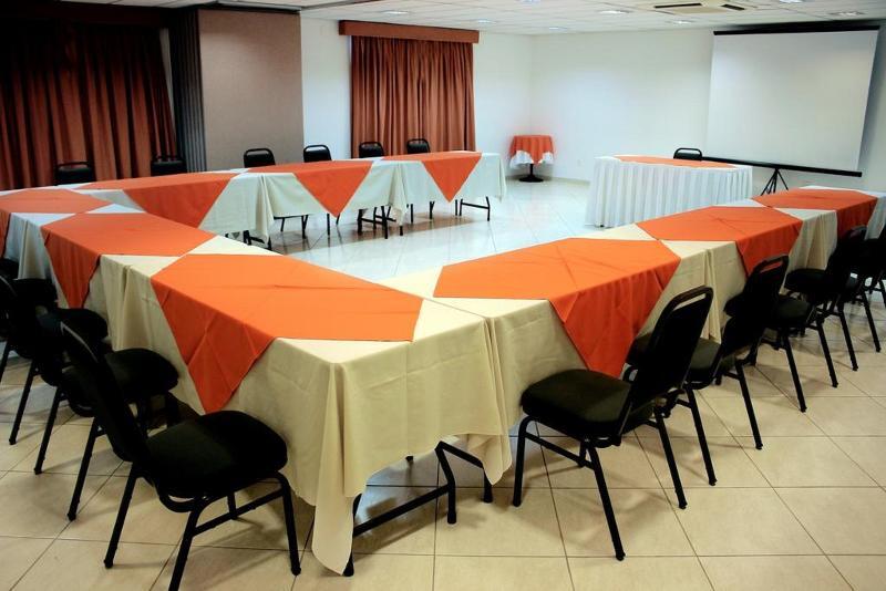 Hotel Harbor Self Graciosa 3*